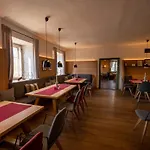 Alte Zollstation- Historical Building 4*