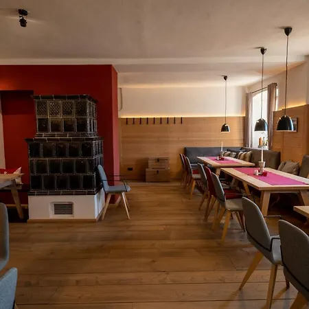 فندق Alte Zollstation- Historical Building 4*
