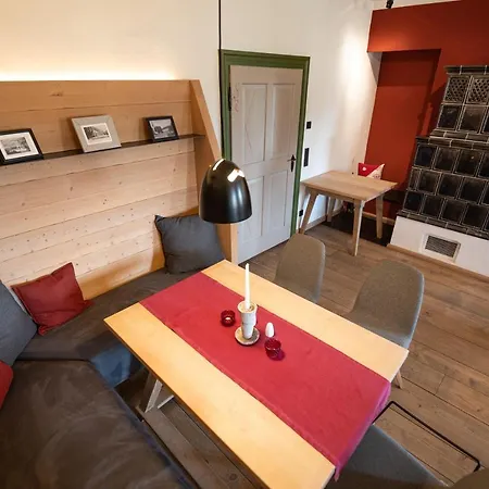 فندق Alte Zollstation- Historical Building Pittenhart