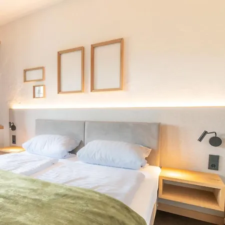 Alte Zollstation- Historical Building Hotel Pittenhart