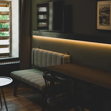 Alte Zollstation- Historical Building Hotel Pittenhart
