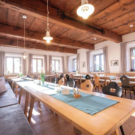 Alte Zollstation- Historical Building Hotel Pittenhart
