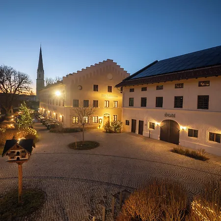 Hotel Alte Zollstation- Historical Building