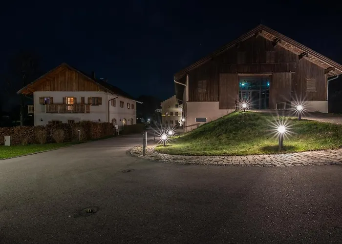 Alte Zollstation- Historical Building 4*